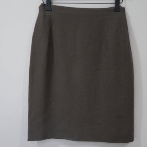 VTG BURBERRYS Olive Green 100% WOOL STRAIGHT SKIRT Size 10 - Picture 1 of 7